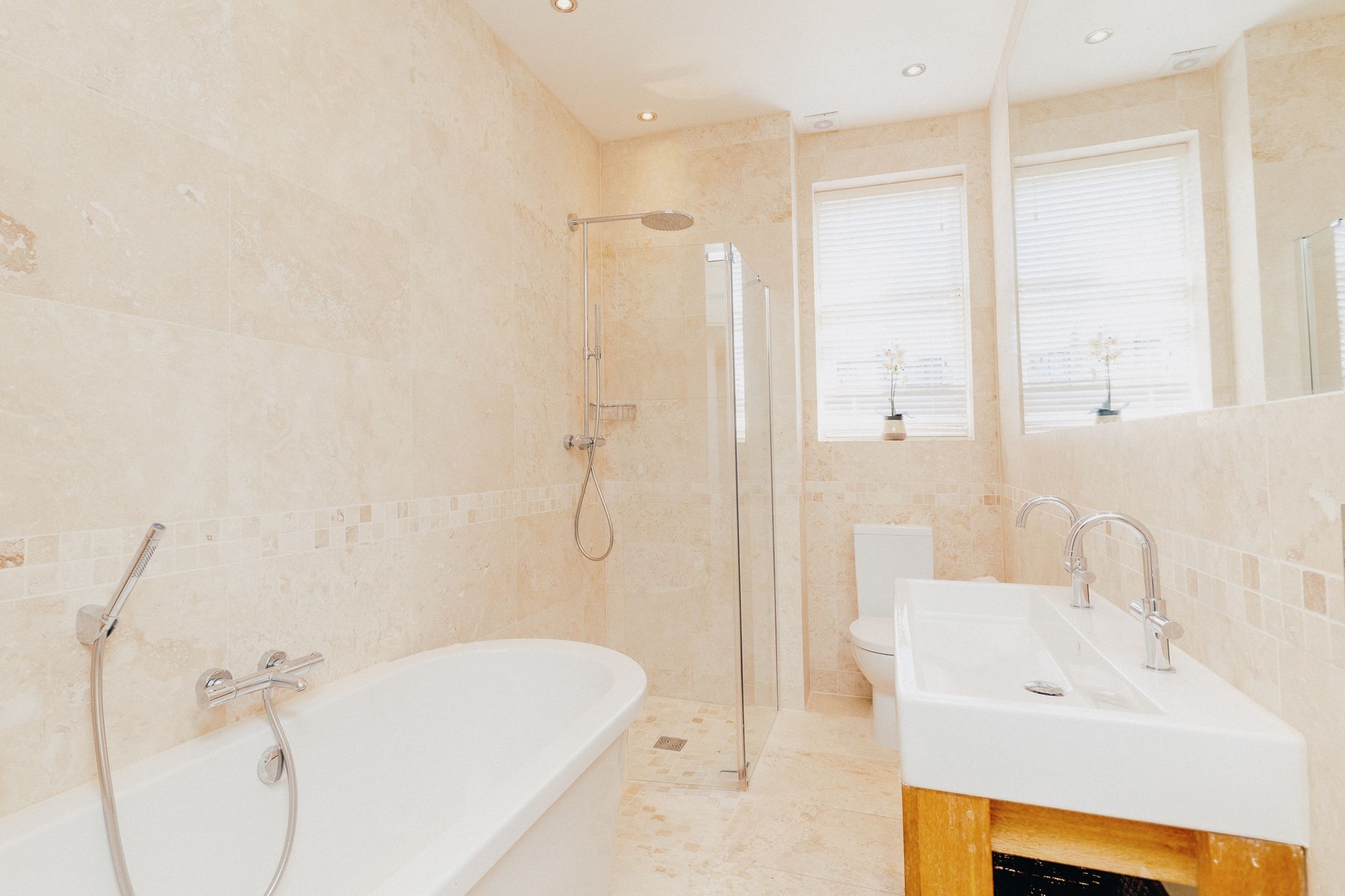 Niksen Randolph Crescent 2
